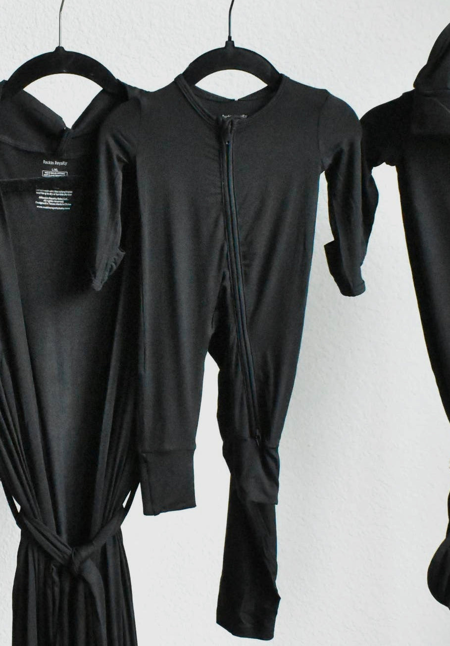 Black Zip Footie
