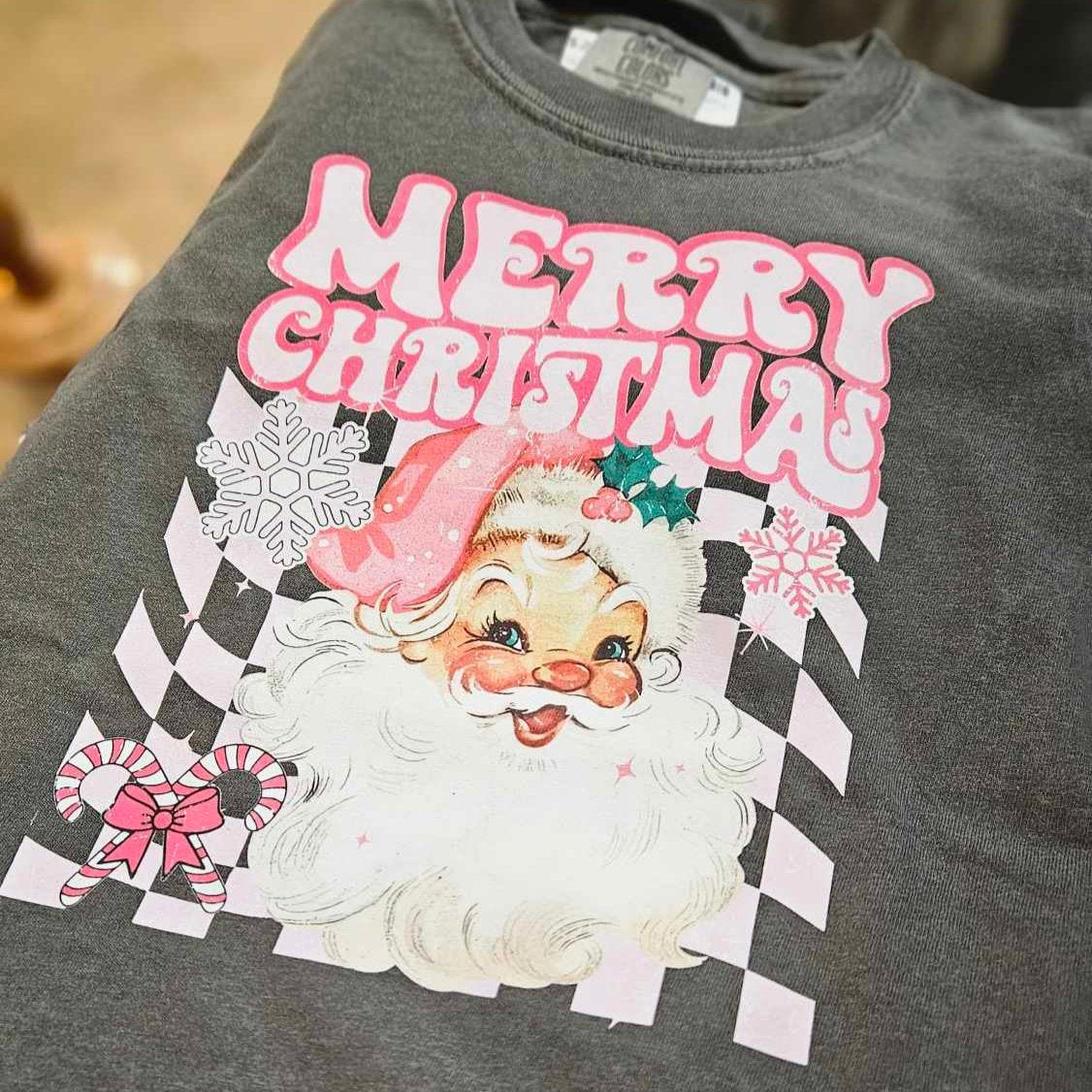 Retro Santa Graphic Tee